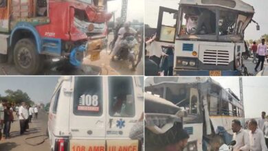 سنگاریڈی ضلع کے سداشیوپیٹ میں سڑک حادثہ، کئی مسافر زخمی