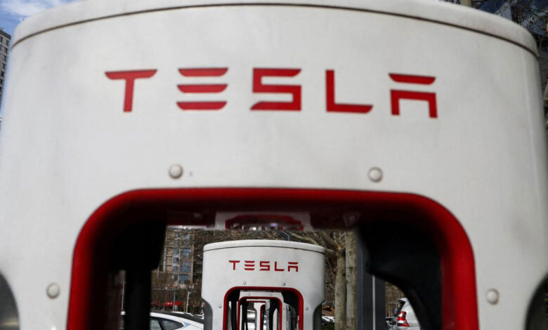 مسک کی کمپنی ٹیسلا اب برطانیہ میں گھروں کو بجلی فراہم کرے گی