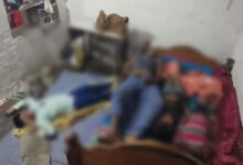 موٹر سائیکل کے دھوئیں سے دم گھٹنے کے باعث تین بہن بھائیوں سمیت چار افراد ہلاک