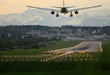 دبئی سمیت مغربی ایشیا کے لیے جمعرات کو ایئر انڈیا کی 48 اور انڈیگو کی 26 پروازیں