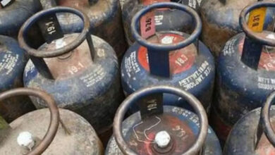 دہلی میں کمرشل ایل پی جی سلنڈر 28 روپے مہنگا