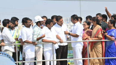 موسیٰ ندی کے متاثرین سے کے ٹی آر کی ملاقات