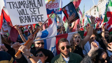 خامنہ ای کی موت کے بعد امریکہ میں احتجاج اور جشن