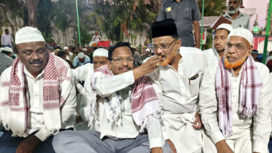 محبوب نگر میں جامع مسجد میں دعوتِ افطار، مسلم کارپوریٹرس کی تہنیتی تقریب میں رکن اسمبلی اینم سرینواس ریڈی کی شرکت