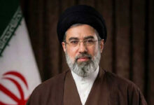 ایران میں ایک نئے دور کا آغاز: مرحوم علی خامنہ ای کے بیٹے مجتبیٰ نے سنبھالی کمان