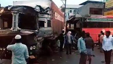 تلنگانہ کےضلع سدی پیٹ میں بس، لاری سے متصادم۔6 افراد زخمی