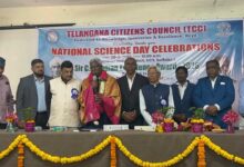 شعبہ طبیعات میں پروفیسر ڈی کروناساگرکی مثالی وانمول خدمات کا اعتراف