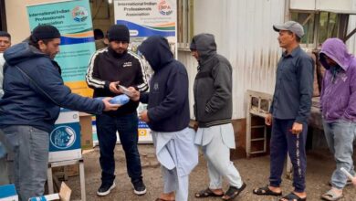 آئی آئی پی اے کی جانب سے ریاض کے لیبر کیمپ میں 300 بھارتی مزدوروں میں کھانے کے پیکٹس کی تقسیم