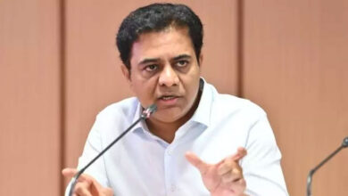 ایل پی جی بحران پر بی آر ایس کا احتجاج، کے ٹی آر نے مرکز اور ریاستی حکومت کو نشانہ بنایا