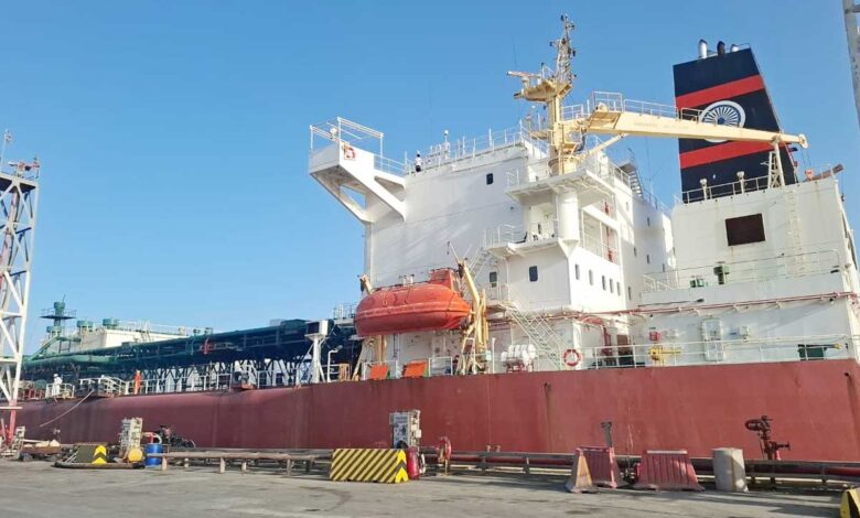 ملک میں گیس بحران میں بڑی راحت ،92 ہزار 700 میٹرک ٹن ایل پی جی لے کر “شیوالک” ٹینکر گجرات پہنچ گیا