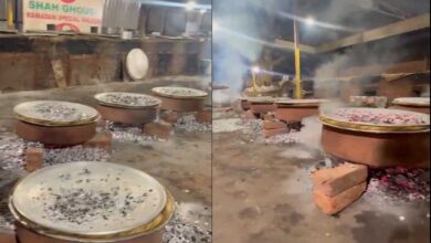 ایل پی جی کی قلت حیدرآباد کے شاہ غوث ریسٹورنٹ نے بریانی پکانے کے لیے لکڑی کے چولہے کا سہارا لے لیا