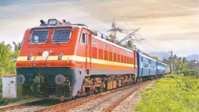 ٹرین کے انجن کا پہیہ اچانک ٹوٹ گیا۔مسافرین محفوظ۔ بڑاحادثہ ٹل گیا