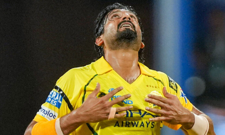 زخمی خلیل احمد آئی پی ایل سے باہر ہو سکتے ہیں
