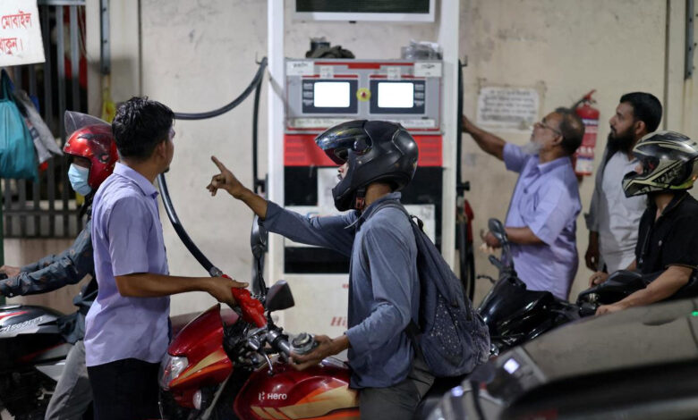 بنگلہ دیش میں ایندھن کی قیمتوں میں زبردست اضافہ