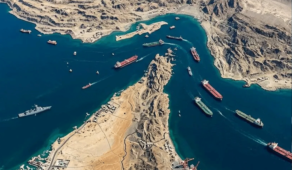 ایران نے آبنائے ہرمز سے روزانہ 10 جہازوں کو گزرنے کی اجازت دی، فی جہاز 20 لاکھ ڈالر تک فیس مقرر