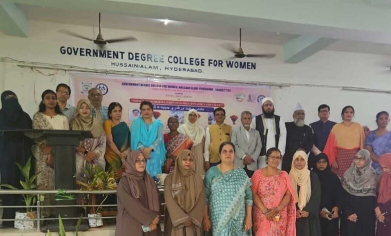 جدیدیت کے خاندانی اقدار پر اثرات — حسینی علم ویمنز کالج میں اہم مباحثہ، ماہرین کی متوازن رائے