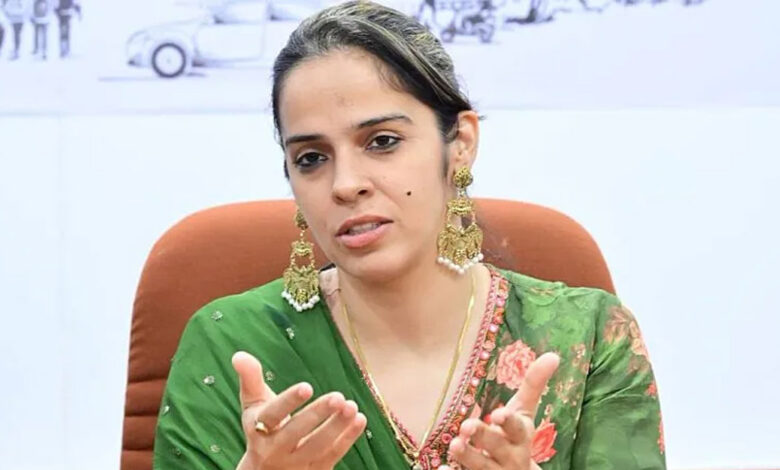 حیدرآباد میں گریناتھون-2026 رن میں ہزاروں لوگوں نے حصہ لیا، سائنا نہوال پروگرام کا مرکزِ توجہ
