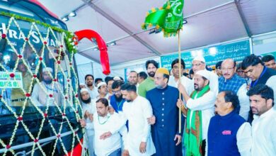 تلنگانہ حکومت کا بڑا دل، حج عازمین کیلئے اضافی خرچ برداشت کرکے دل جیتنے کی کامیاب حکمتِ عملی