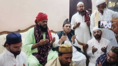 وارث سرکاروطن ؒ مولانا پیر نقشبندی سے ڈاکٹر ذاکر شاہ افتخاری کی 25رکنی وفد کے ہمراہ روحانی ملاقات