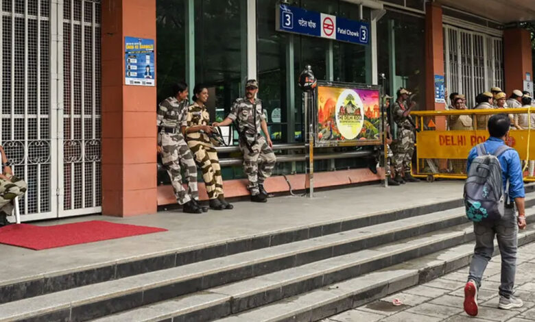 سی جے پی کے جاری احتجاج کے دوران دہلی میٹرو کے 16 اسٹیشن دوبارہ بند
