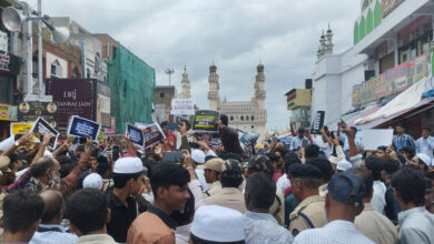 چارمینار پر SIO کا احتجاج، NEET UG 2026 پیپر لیک کی شفاف تحقیقات اور وزیرِ تعلیم دھرمیندر پردھان کے استعفے کا مطالبہ