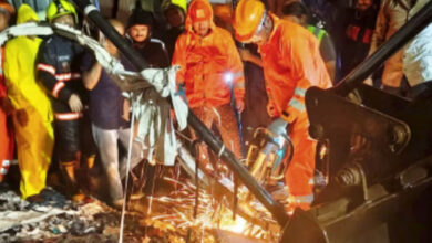 مانخورد عمارت حادثے میں جاں بحق افراد کے ورثا کے لیے فی خاندان پانچ لاکھ روپے امداد کا اعلان