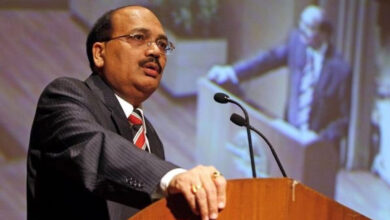 طلبہ کے درمیان ہونے والے معاملے میں BCI کی مداخلت کیوں؟ CJI سوریہ کانت کی برہمی، طلبہ کو پرامن احتجاج کا حق حاصل