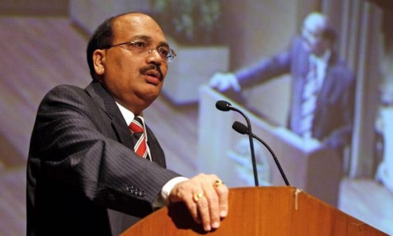 طلبہ کے درمیان ہونے والے معاملے میں BCI کی مداخلت کیوں؟ CJI سوریہ کانت کی برہمی، طلبہ کو پرامن احتجاج کا حق حاصل