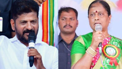 According to political sources, on the instructions of Revanth Reddy, his supporters are preparing to gather around 20 to 30 MLAs in Hyderabad. This proposed meeting is being considered important in the backdrop of ongoing factional differences in the Telangana Congress.