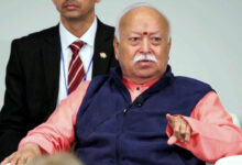 مسلمانوں کو ہندوستان میں رہنے کا حق نہیں سمجھنے والا ہندو نہیں: موہن بھاگوت