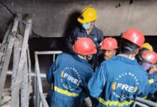 حیدرآباد کے بنجارہ ہلز میں BRK نیوز بلڈنگ کے سیلر میں زبردست آگ، 11 افراد کو بحفاظت نکالا گیا