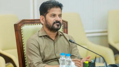 ریونت ریڈی کا امریکہ کا دورہ منسوخ، تلنگانہ کانگریس میں جاری تنازعات کے درمیان سیاسی سرگرمیاں تیز