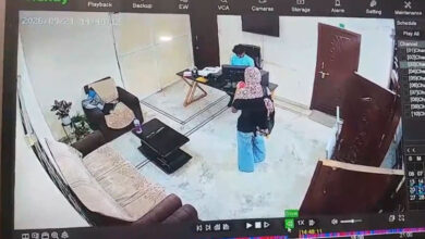 او یو او روم میں خاتون کی موت، خون کے دھبے اور شراب کی بوتلیں برآمد