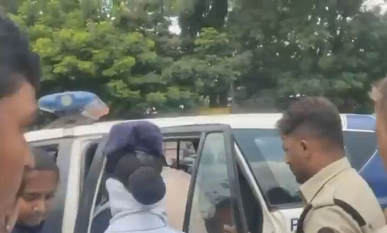 سکندرآباد میوزک جنکشن پر پولی ٹیکنک طلبہ کا احتجاج، پولیس نے متعدد طلبہ کو حراست میں لے لیا