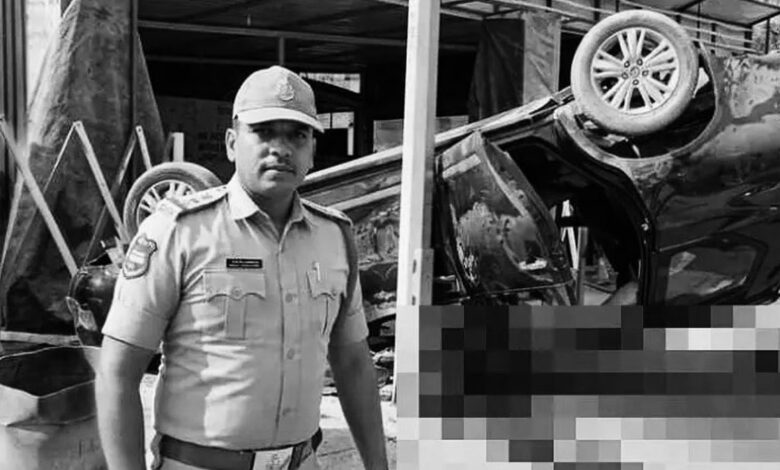 کوکا پیٹ میں خوفناک سڑک حادثہ، انٹرمیڈیٹ طالب علم ہلاک، 8 شدید زخمی