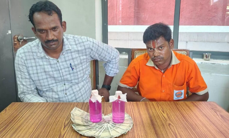 حضورآباد سب جیل ڈپٹی جیلر اور پٹرول بنک آپریٹر ₹10 ہزار رشوت لیتے گرفتار