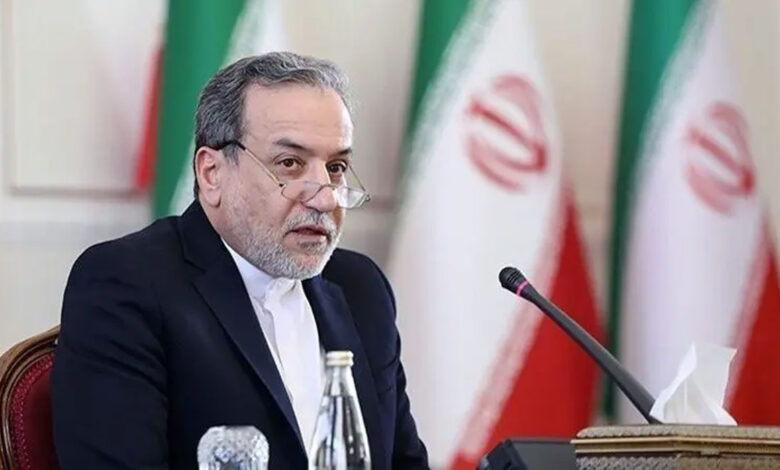 آبنائے ہرمز کی تجویز پر ایران کو امریکہ کے سرکاری جواب کا انتظار: عراقچی