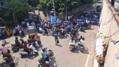گنیش وسرجن کے پیش نظر ٹینک بنڈ کے اطراف سڑکیں بند، عوام کو شدید مشکلات