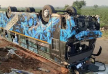 جوگولامبا گدوال میں طلبہ سے بھری بس الٹ گئی، 37 طلبہ محفوظ