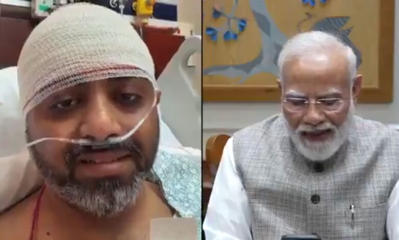 وزیراعظم مودی کی فلائی دبئی کے کیپٹن سمت مچھر سے ویڈیو کال پر بات، بہادری کو سراہا