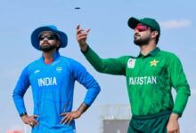ہندوستان نے ٹاس جیت کر پاکستان کے خلاف پہلے بلے بازی کا فیصلہ کیا