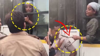 زخمی ساتھیوں کو طبی امداد نہ ملنے پر خاتون کارکن پولیس سے الجھ پڑی