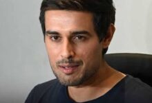 دھروو راٹھی کے خلاف قابل ضمانت وارنٹ جاری