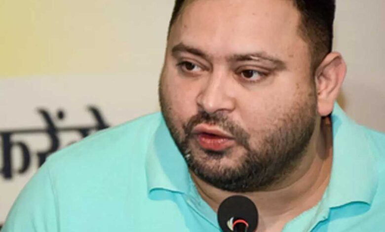 بہار میں کشتی حادثہ کی اعلی سطح پر تحقیقات کرائی جائیں:تیجسوی