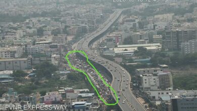 عطاپور سگنل کے قریب سڑک کی تعمیر کے باعث ٹریفک کی رفتار سست
