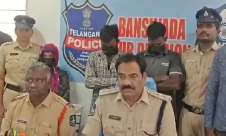 ناجائز تعلقات میں رکاوٹ بننے پر بیوی نے عاشق کے ساتھ مل کر شوہر کا قتل کردیا، تین گرفتار
