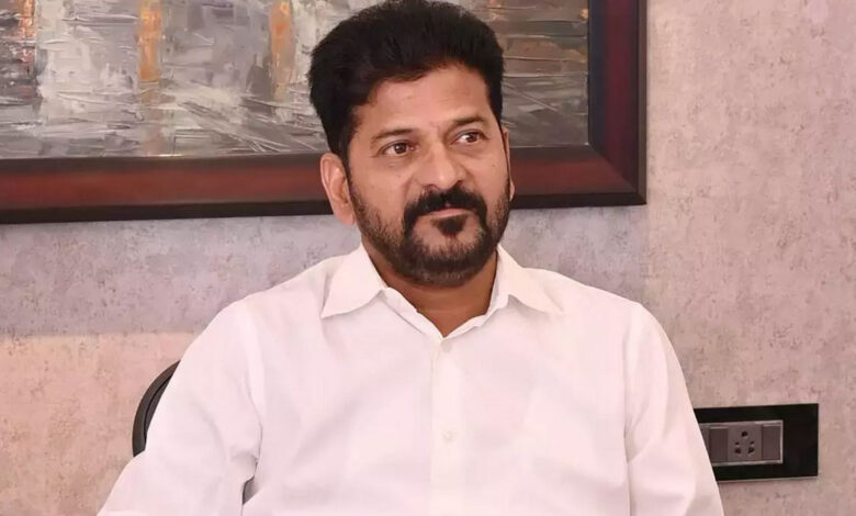 تلنگانہ کے چیف انجینئر کی معطلی پر تنازع، پاور یونینوں کا امتیازی کارروائی کا الزام